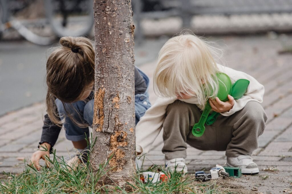 outdoor activities for preschoolers exploring nature
